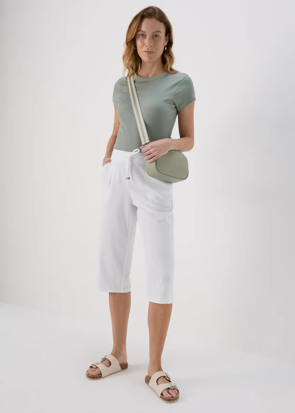 White Crop Trousers - 10 Image 4