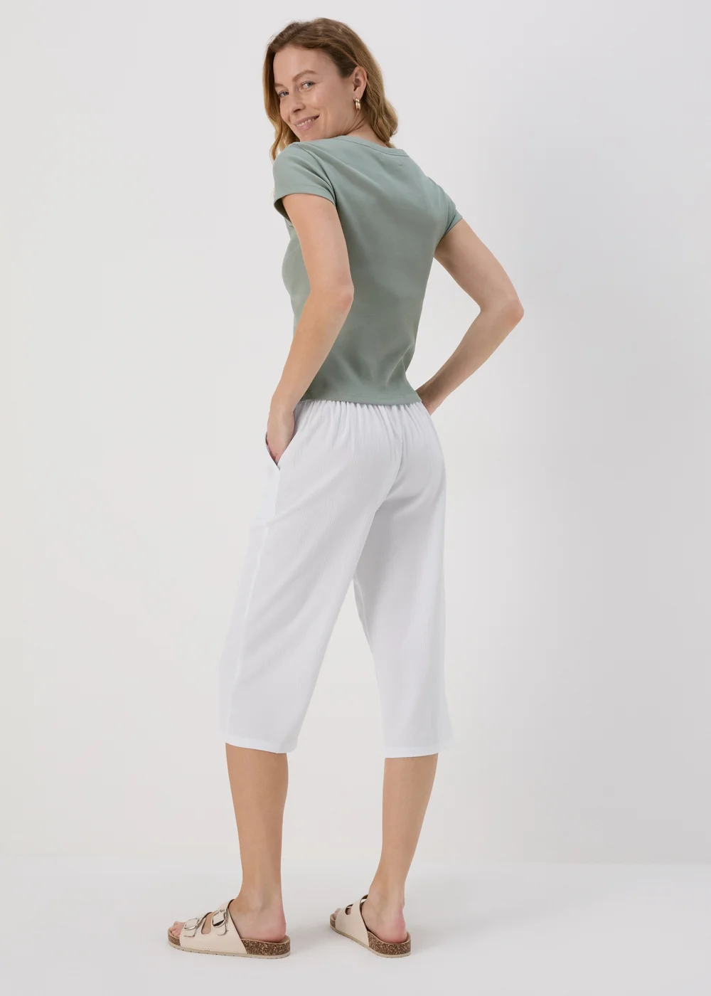 White Crop Trousers - 10 Image 2