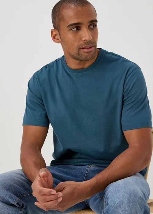 Blue Essential Crew Neck T-Shirt - Small Image 3