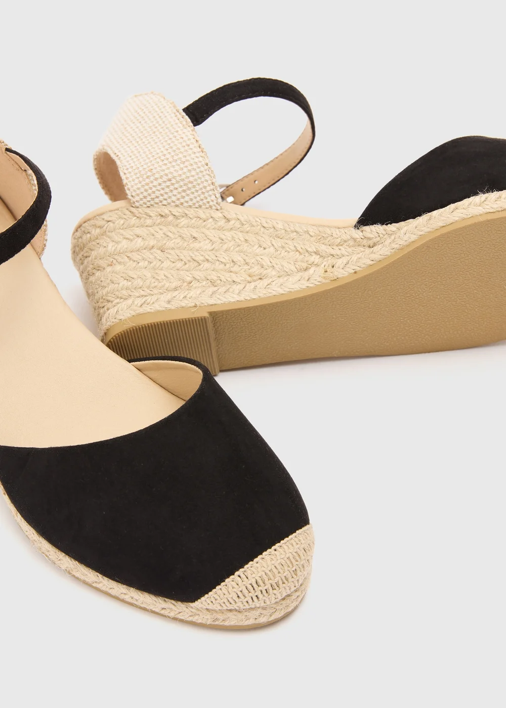 Black Closed Toe Espadrille Sandals - 7 Image 2