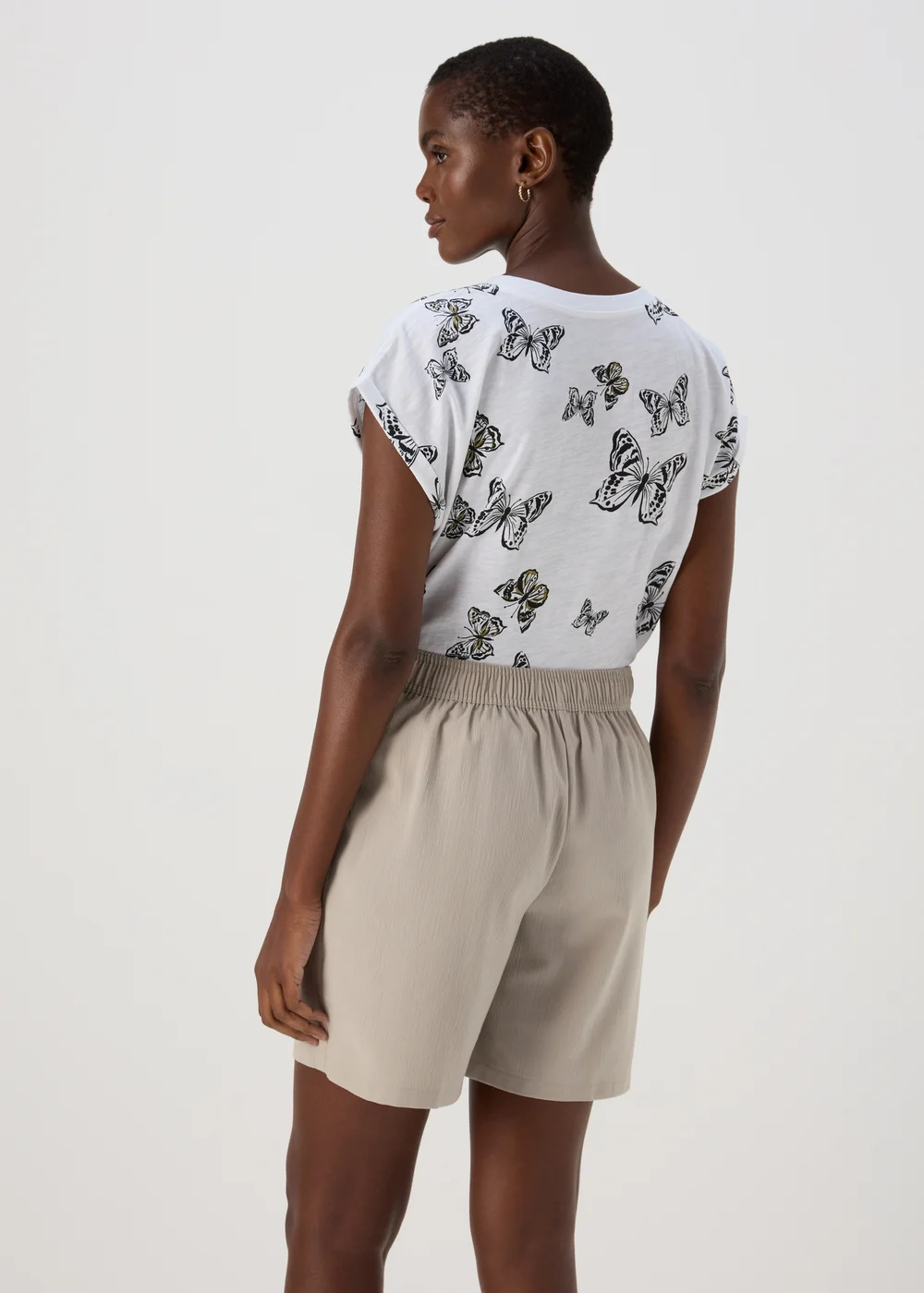Stone Shorts - 10 Image 2