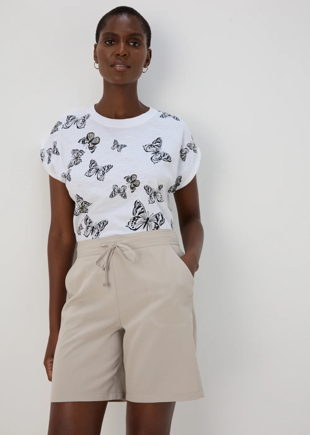 Stone Shorts - 10 Image 1