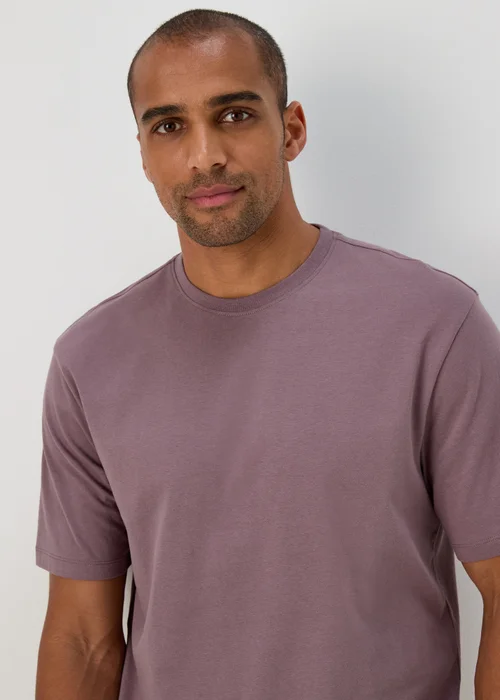 Lilac Essential Crew Neck T-Shirt - Small Image 3