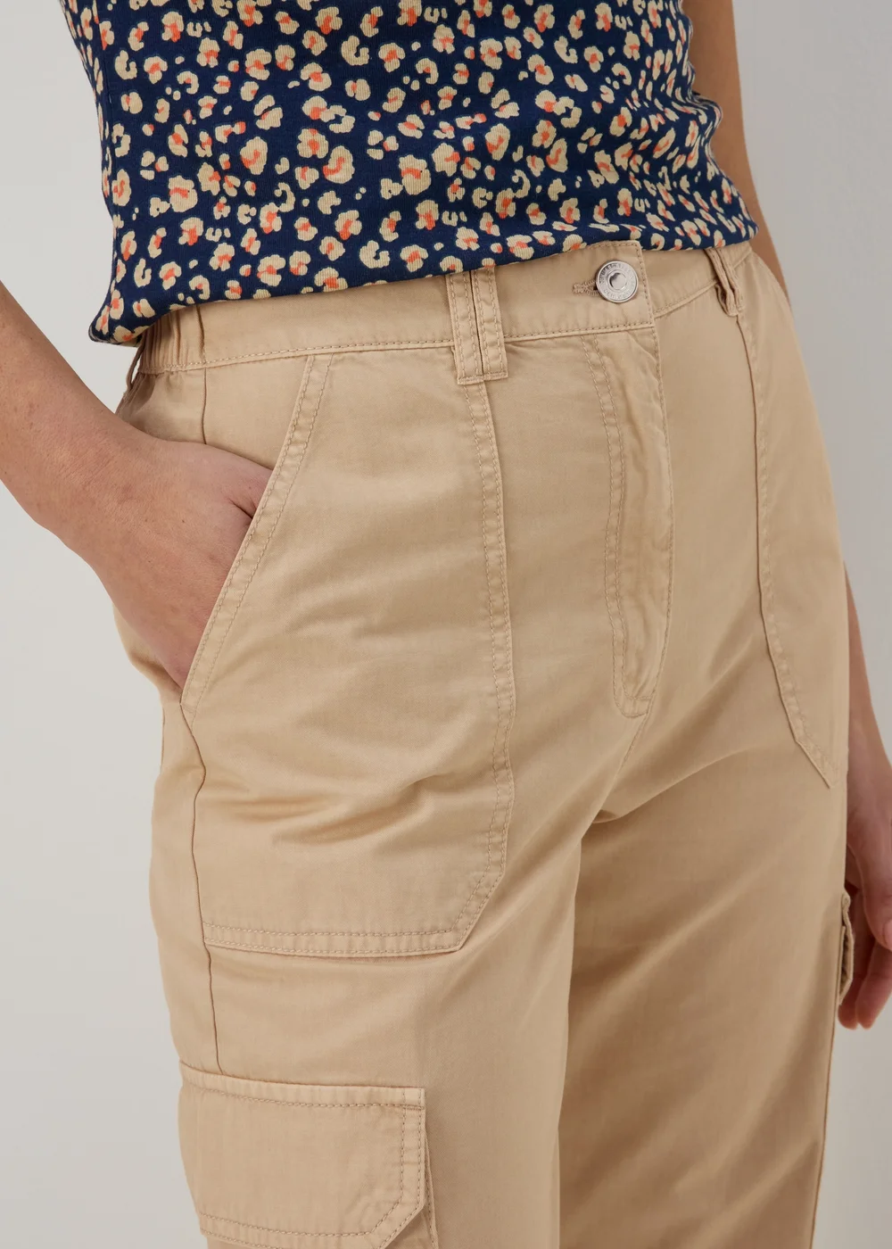 Stone Straight Cargo Pants - Size 8 Image 3