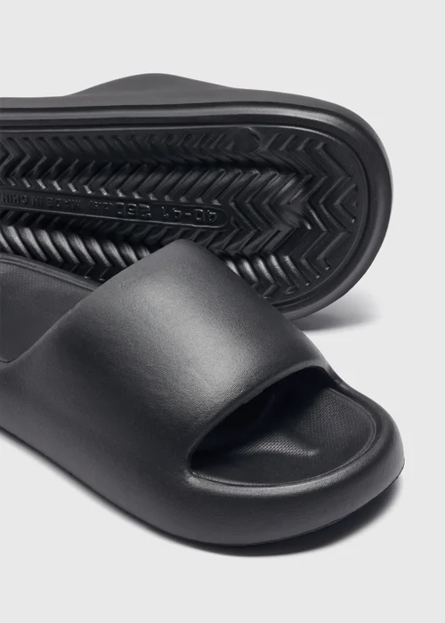 Black Chunky Sliders - S Image 2
