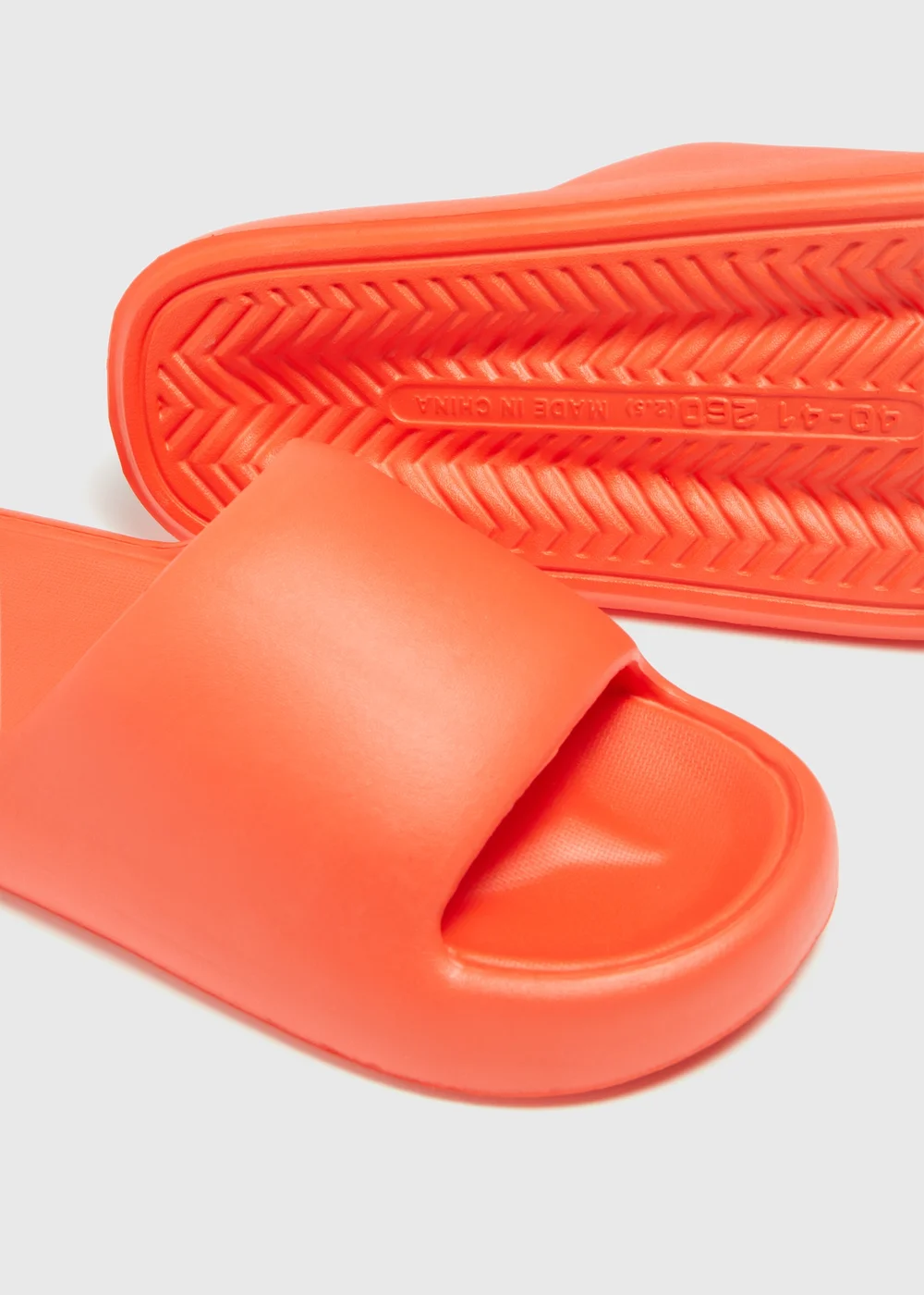 Red Chunky Sliders - Small Image 2