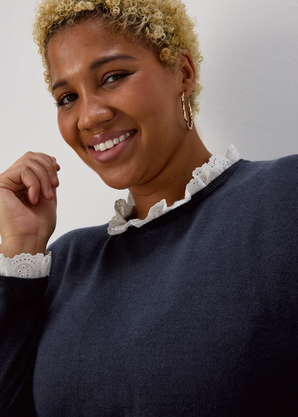 Navy Broderie 2 in 1 Top - 8 Image 3