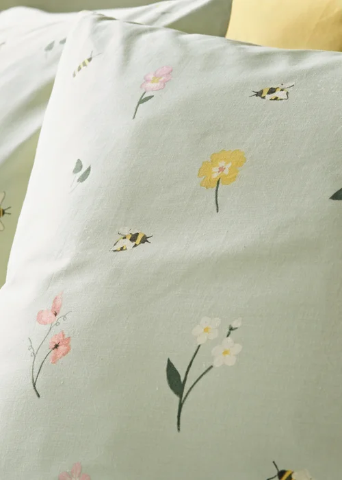 Green Floral Bee Duvet Covers - Single Image 3