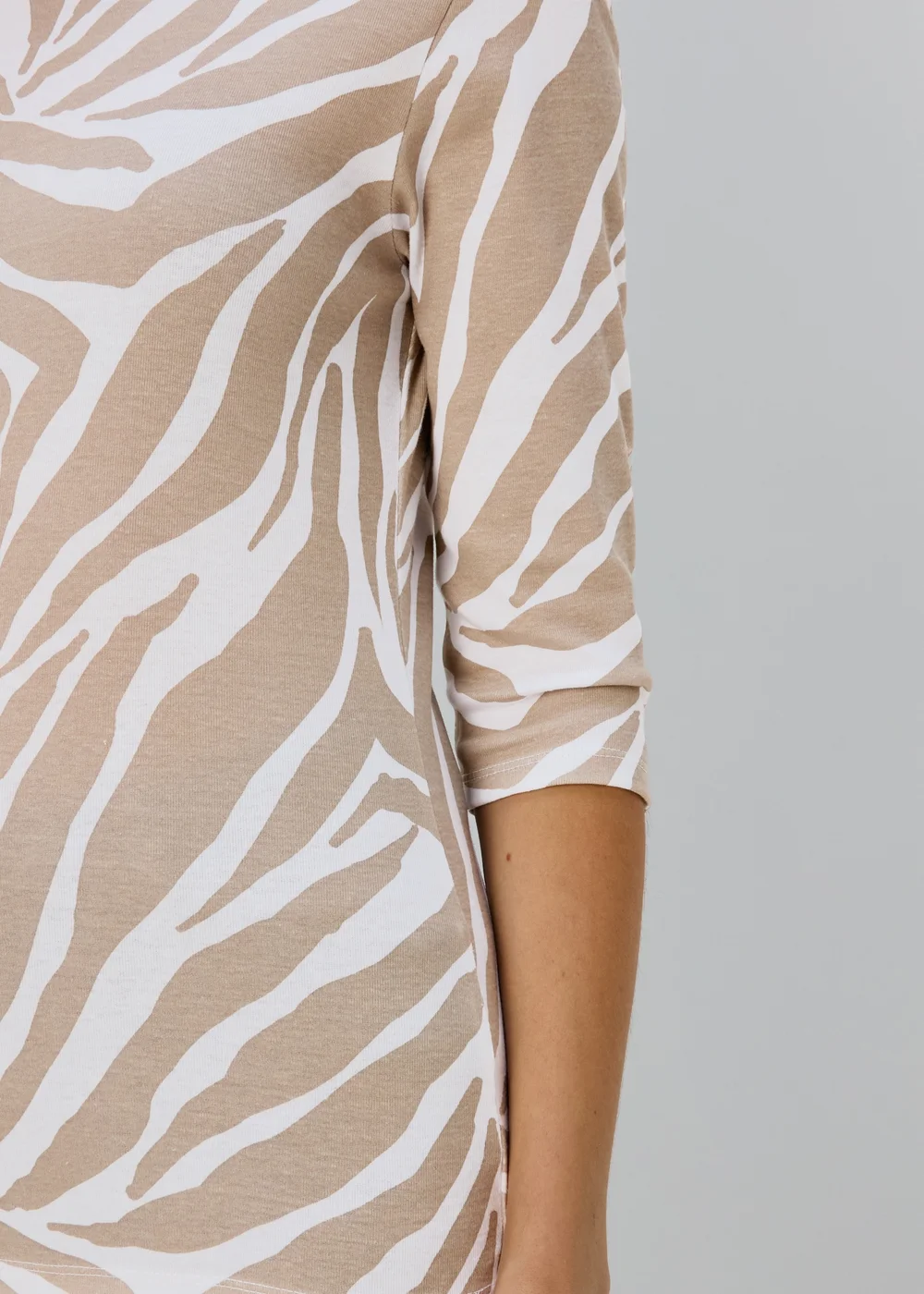 Beige Zebra 3/4 Sleeve T-Shirt - 8 Image 3