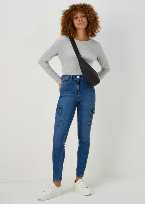 Grey Long Sleeve T-shirt - 8 Image 4