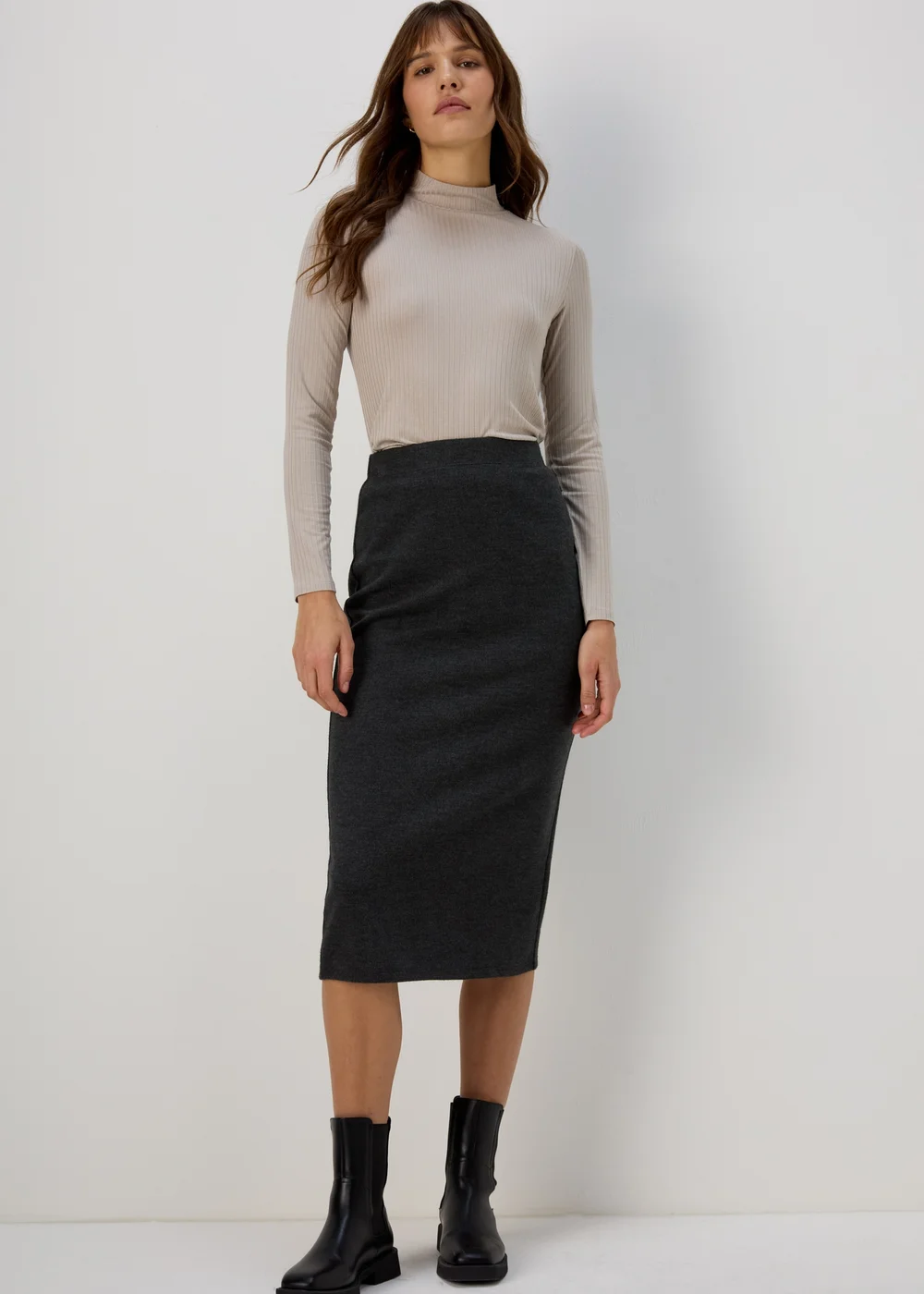 Charcoal Soft Touch Midi Skirt - Size 8 Image 4