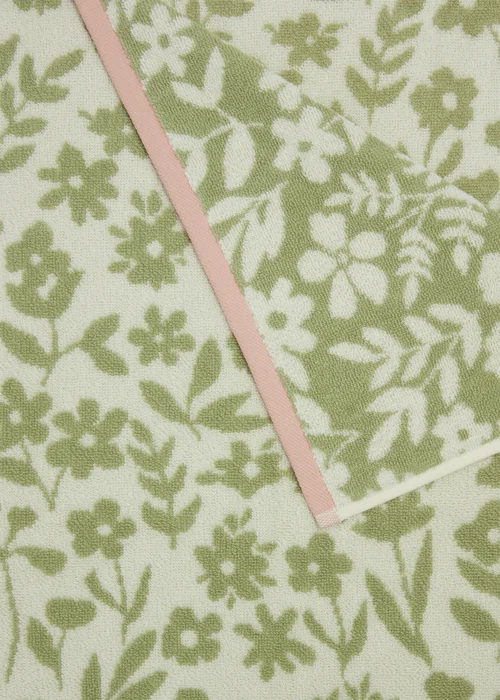 Green Retreat Jacquard Floral Towel - Bath Towel Image 2