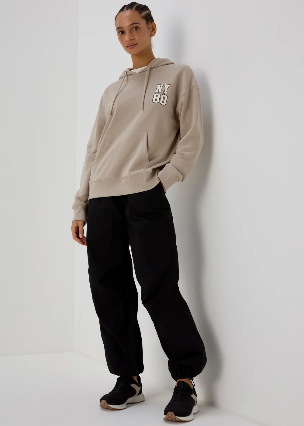 Black Printed NYC Hoodie - S Image 4