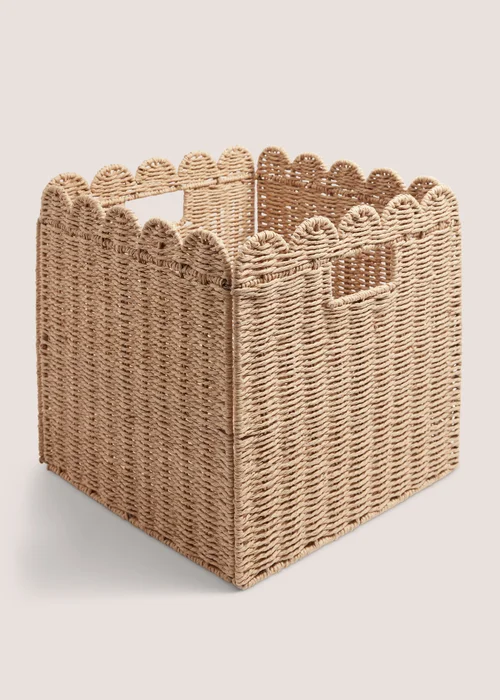 Collapsible Woven Scallop Edge Box Image 1