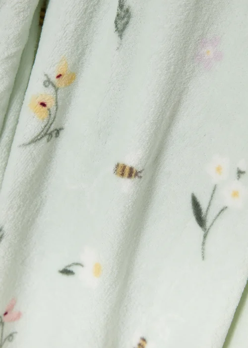 Green Bee Floral Throw (130cm x 150cm) Image 2
