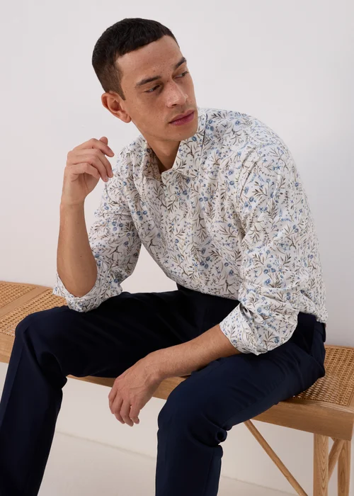 Taylor & Wright White Floral Print Long Sleeve Shirt - Small Image 1