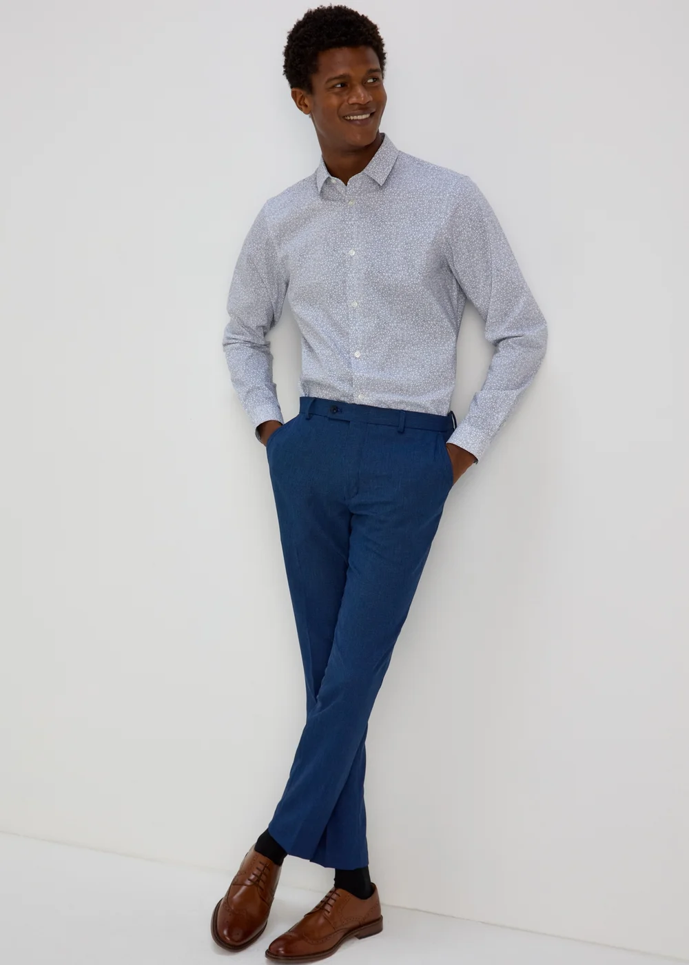 Taylor & Wright Grey Floral Slim Fit Shirt - Small Image 4