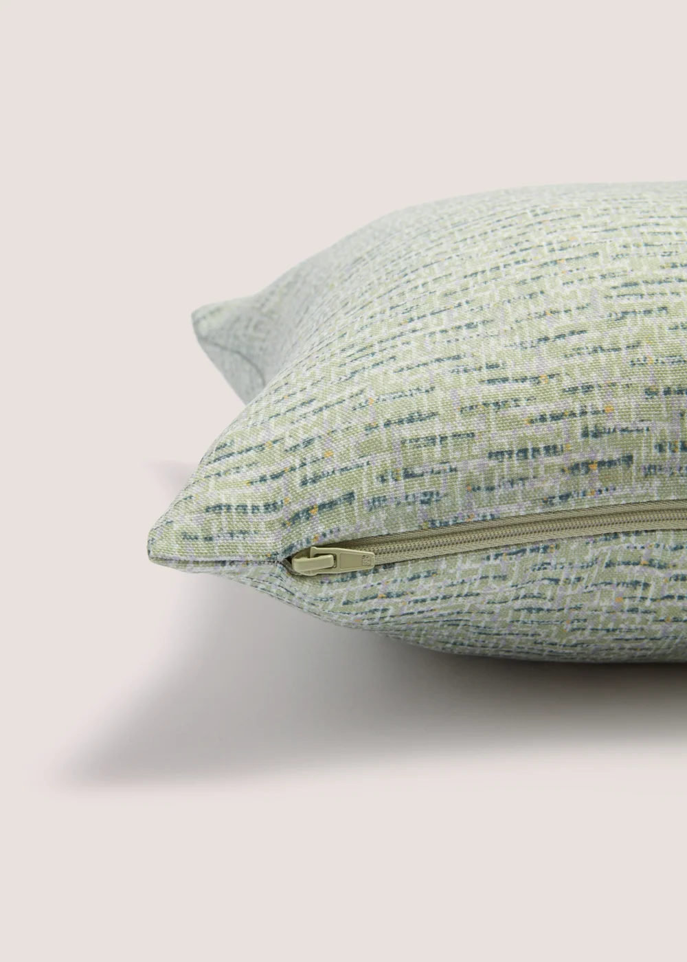 Green Daydream Cushion Cover (43cm x 43cm) Image 2