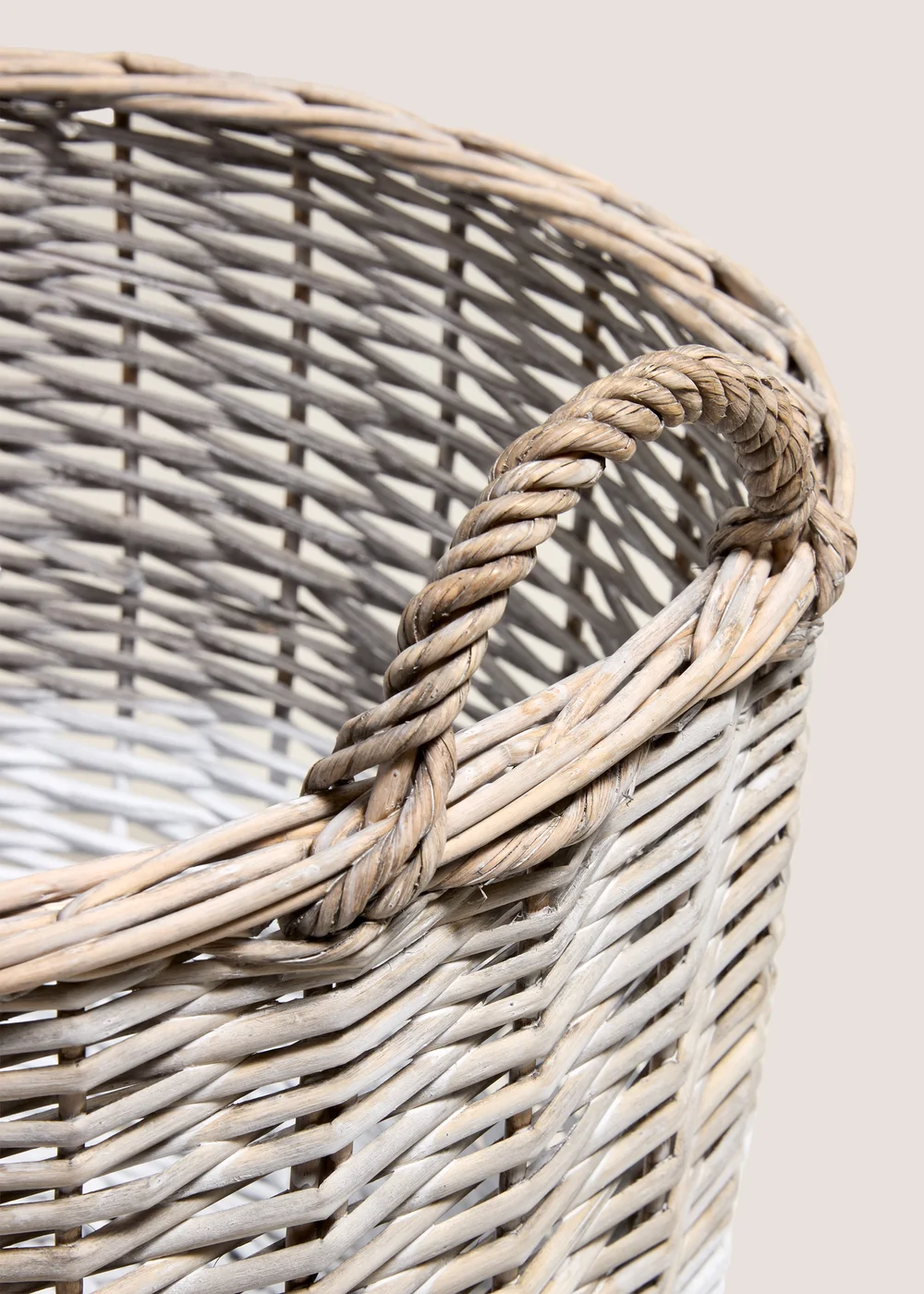 Woven Cottage Round Basket Image 2