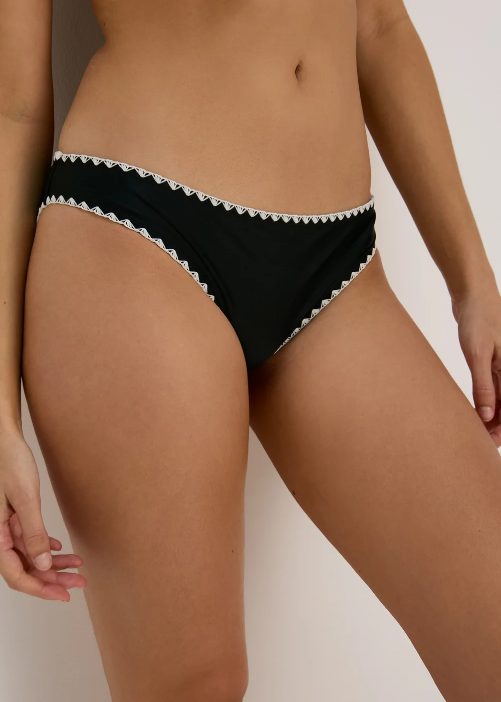 Black White Stitch Mini Briefs - 6 Image 3