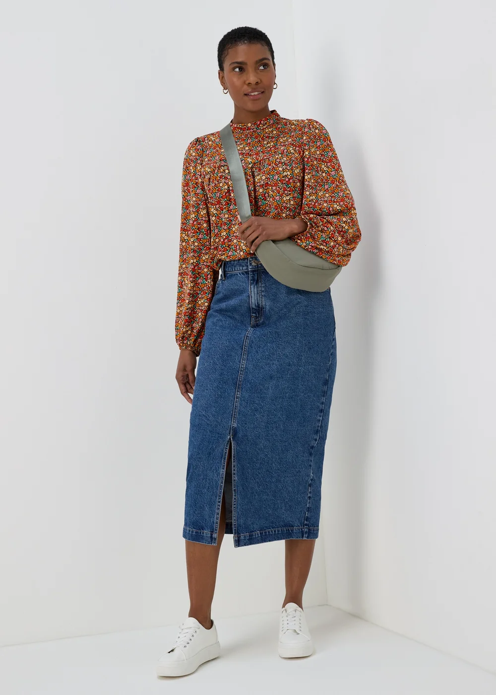 Multicoloured Ditsy High Neck Blouse - Size 8 Image 4