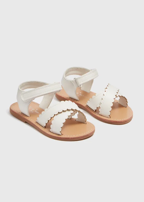 Kids White Sandals (Younger 4-9) - Size 4 Infants Image 1
