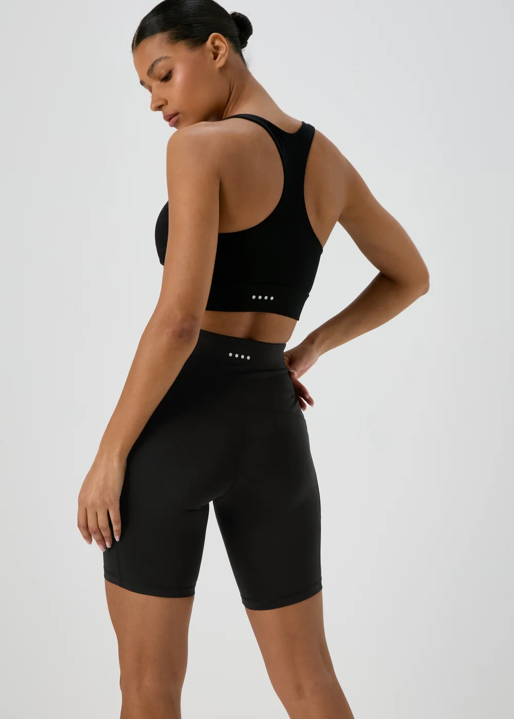 Souluxe Black Cycling Shorts - 8 Image 2