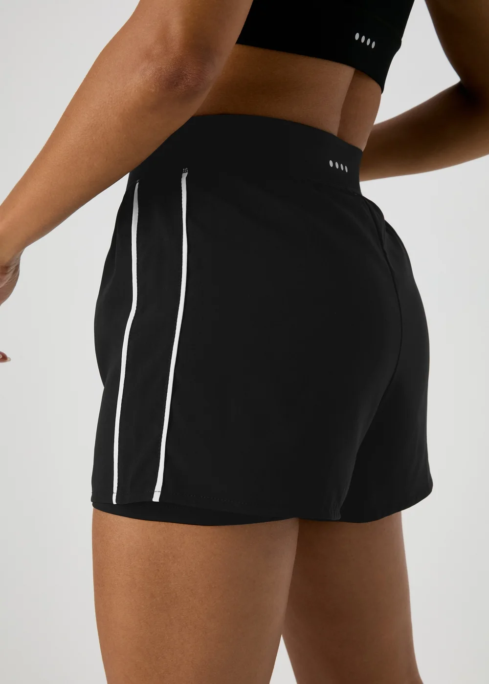 Souluxe Black Mono Panel 2 in 1 Shorts - 8 Image 3