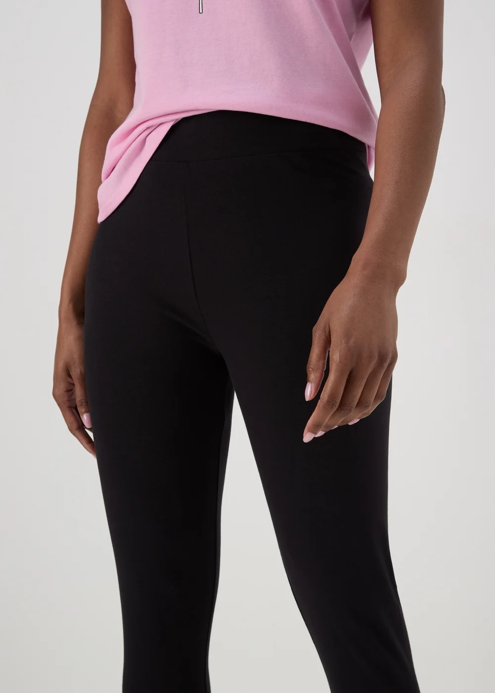 Black Crop Leggings - 8 Image 3