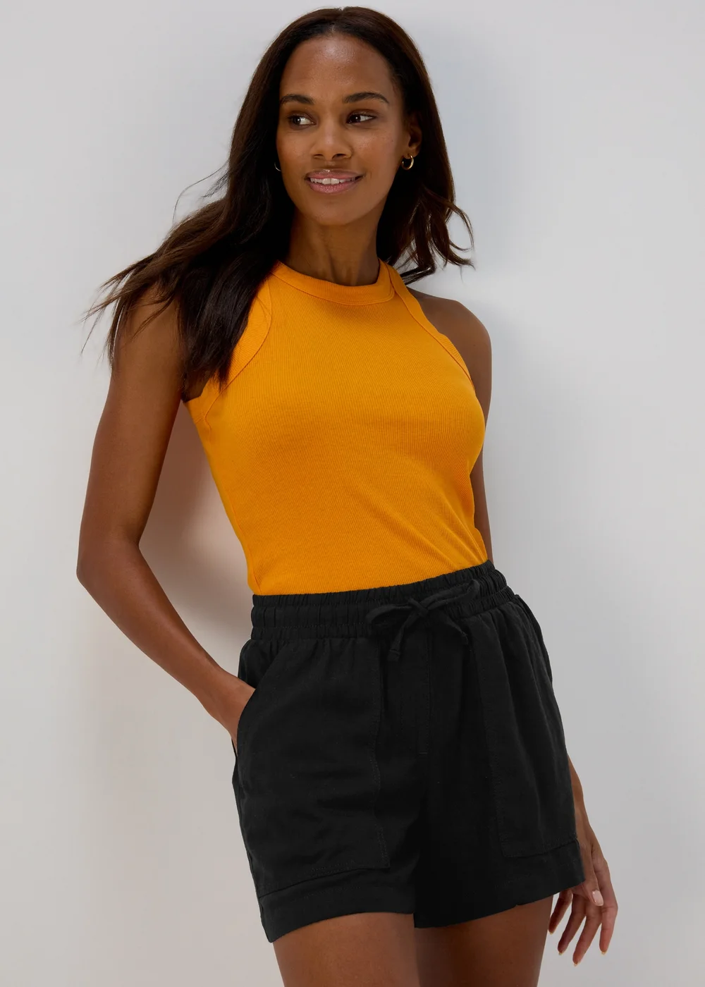 Black Linen Utility Shorts - 8 Image 4