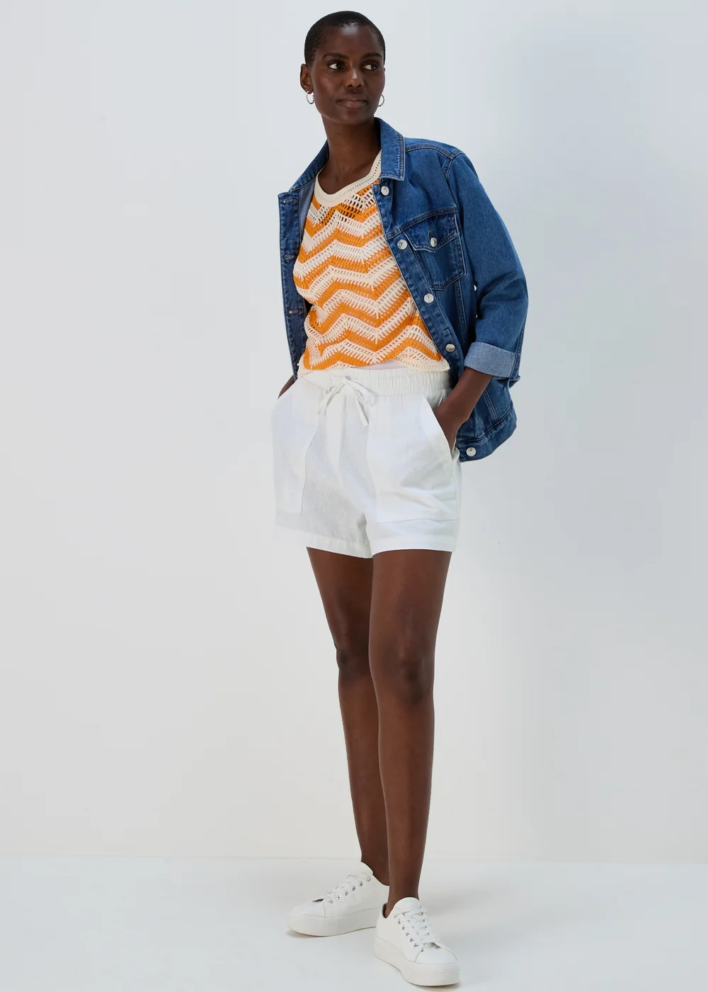 White Linen Shorts - 8 Image 4