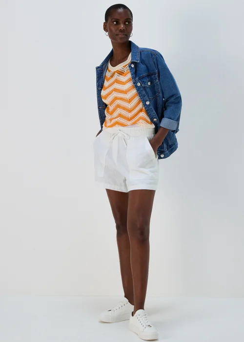 White Linen Shorts - 8 Image 4