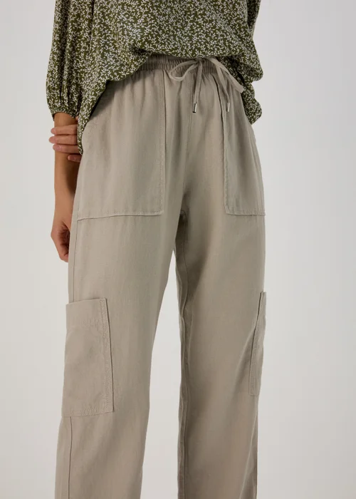 Beige Tapered Linen Cargo Trousers - 8 Image 3