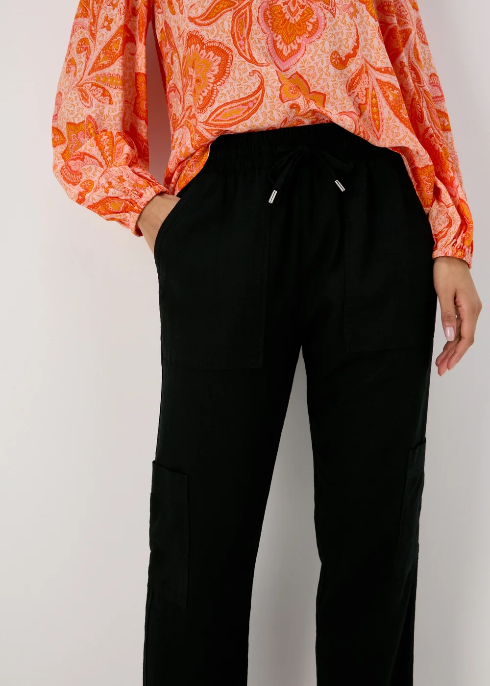 Black Linen Cargo Trousers - 8 Image 3