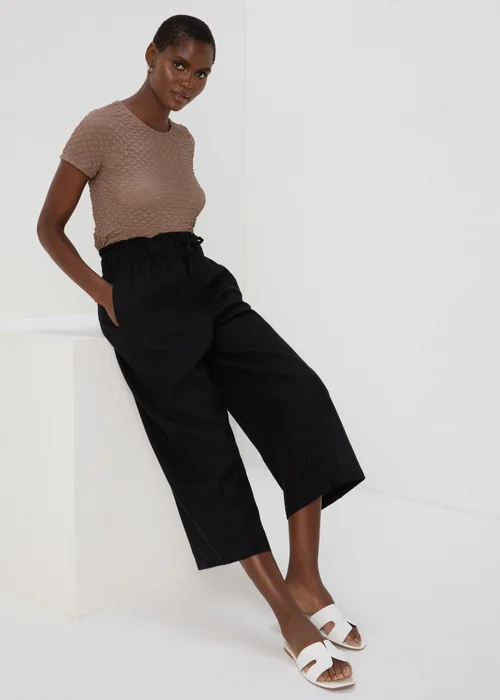 Beige Textured T-Shirt - 8 Image 4