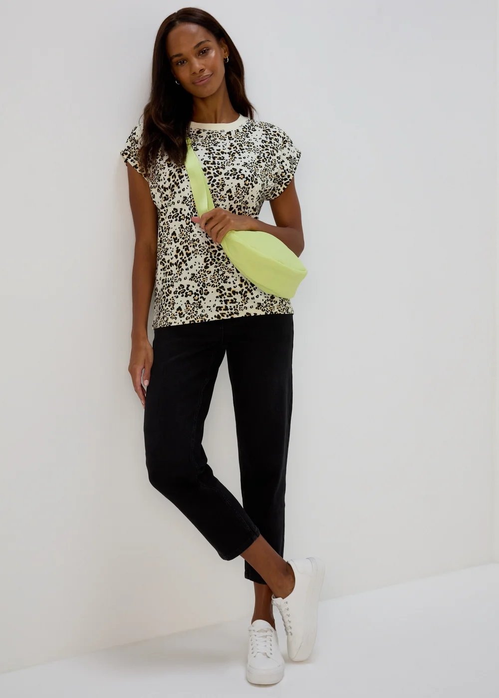 Beige Animal Print Relaxed T-Shirt - S Image 4