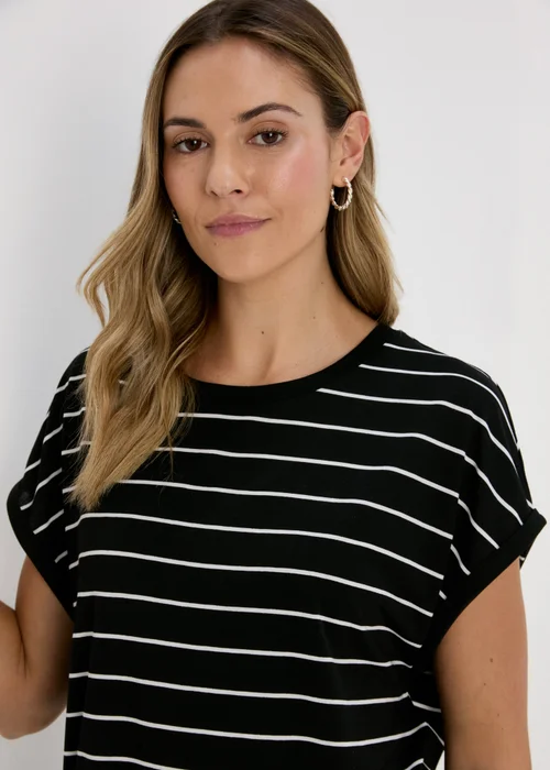 Black Stripe Longline T-Shirt - S Image 3