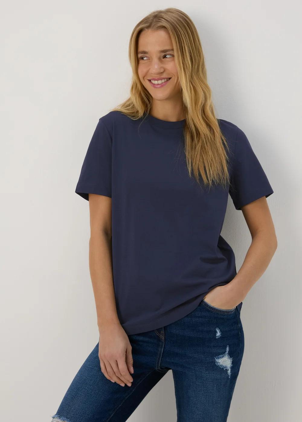 Navy Modern Plain T-Shirt - 8 Image 1