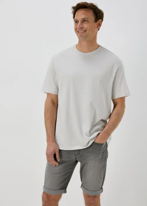 Grey Stretch Denim Shorts - 30 Image 4