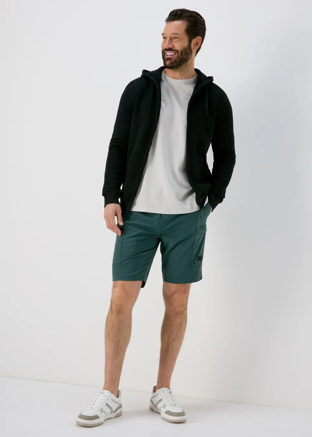 Teal Technical Drawcord Cargo Shorts - S Image 4