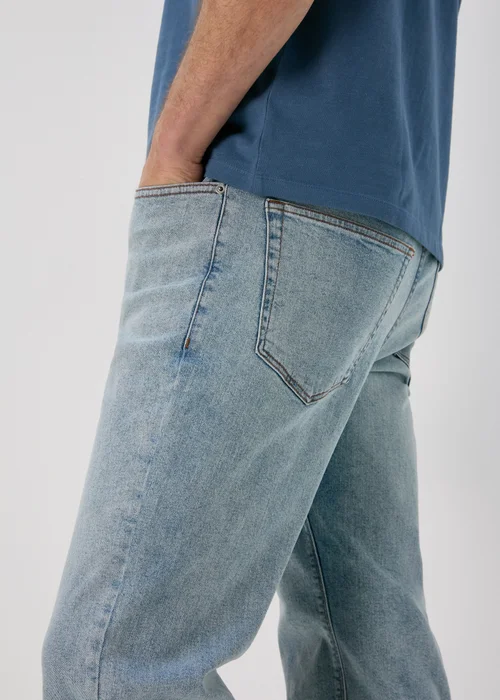 Blue Light Wash Straight Fit Jeans - 30 R Image 3