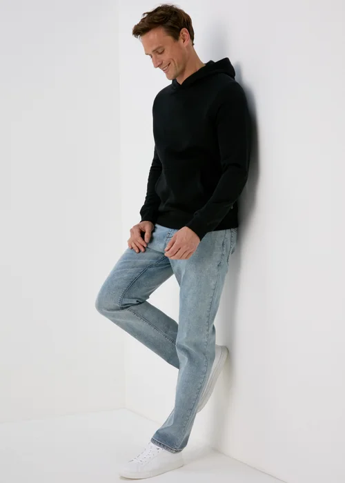 Blue Light Wash Straight Fit Jeans - 30 R Image 4