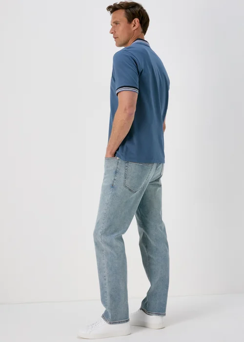 Blue Light Wash Straight Fit Jeans - 30 R Image 2