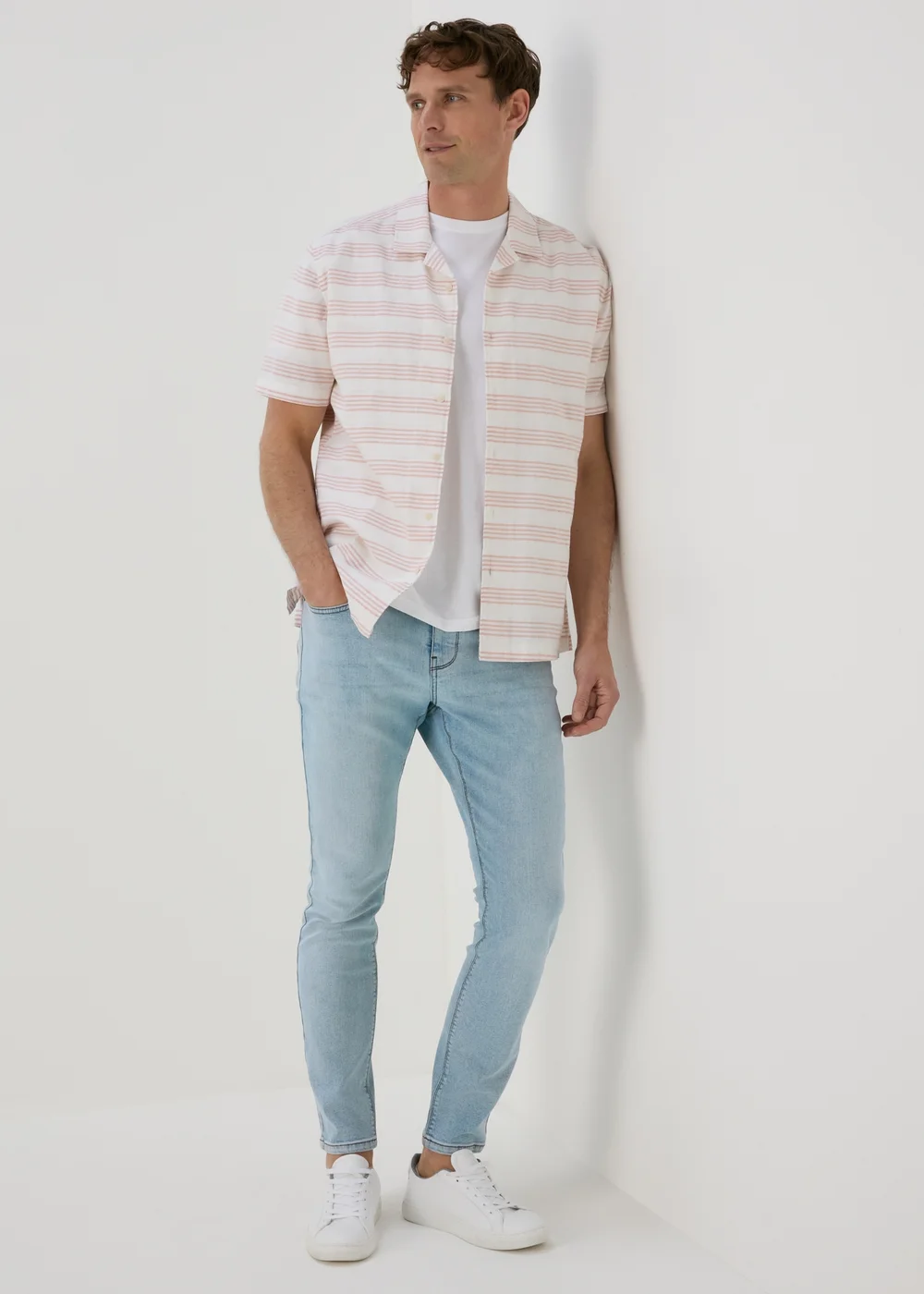 Light Wash Skinny Fit Jeans - 30 R Image 1