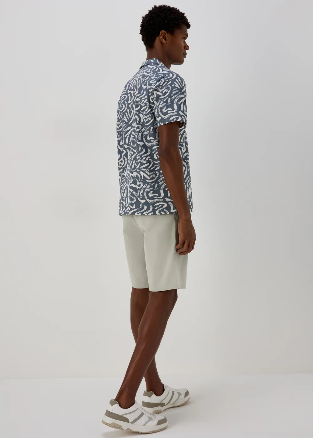 Sage Straight Fit Chino Shorts - 30 Image 2