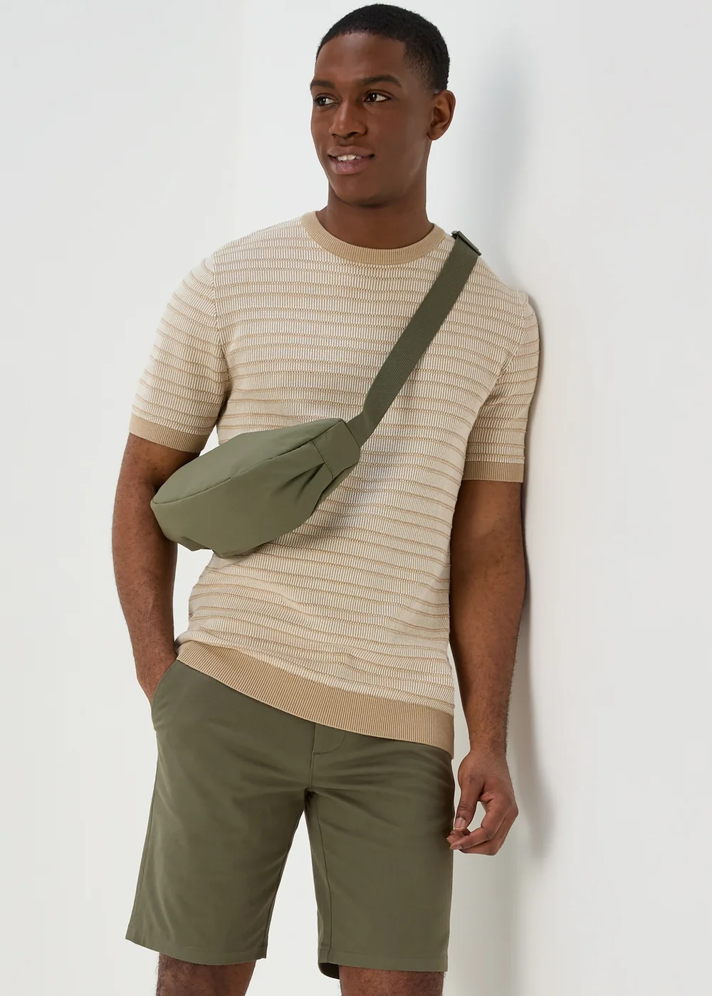 Khaki Straight Fit Chino Shorts - 30 Image 1