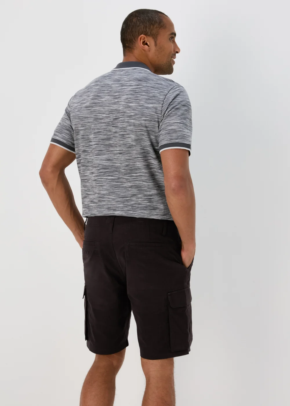 Black Basic Cargo Shorts - 30 Image 2