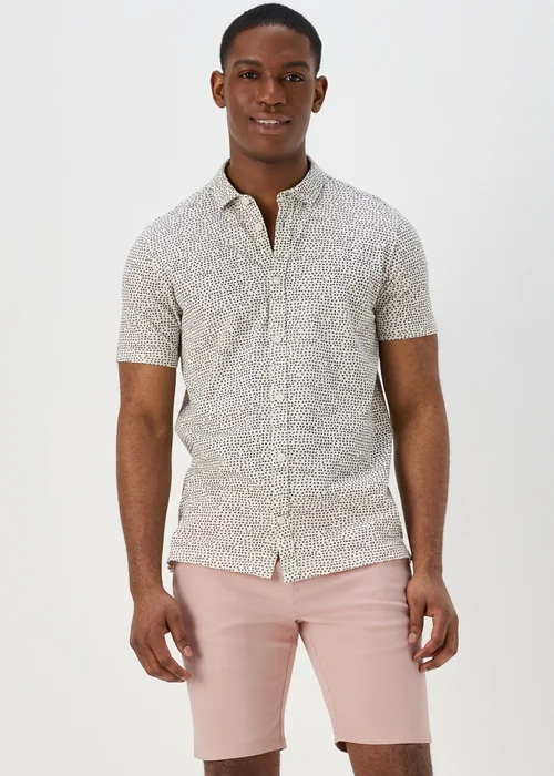 Pink Slim Fit Chino Shorts - 30 Image 4