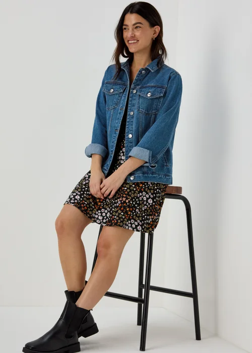 Midwash Oversized Denim Jacket - 8 Image 2