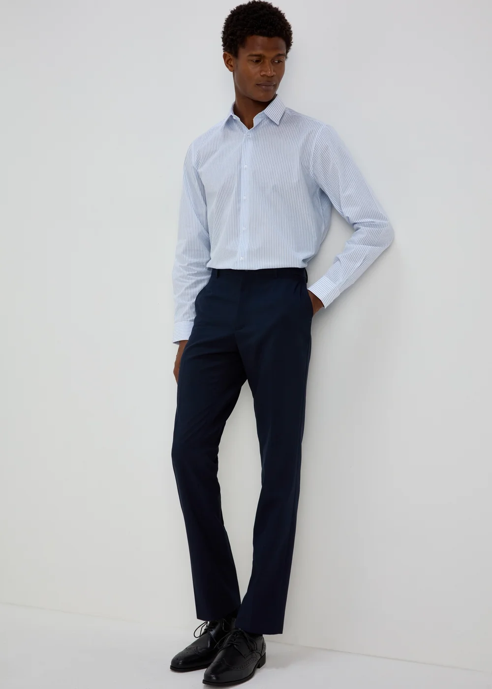 Taylor & Wright White Blue Stripes Regular Fit Shirt - Small Image 4